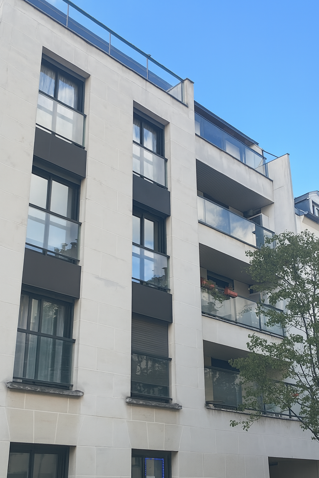 Local commercial 3 pièces 65 m² · à Vincennes · 65 m² · 545 000 €